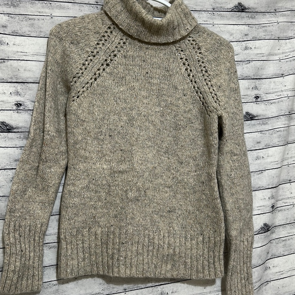 Loft sweater